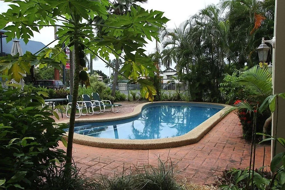 Tropical Queenslander Motel Cairns