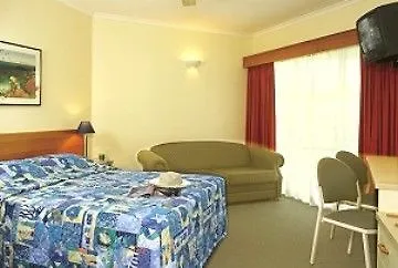 ***  Tropical Queenslander Motel Cairns Australia