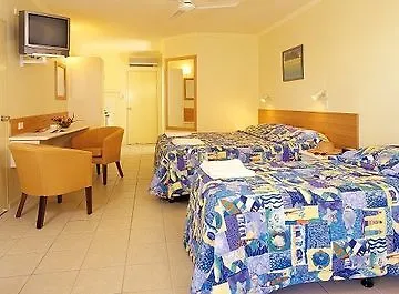 Tropical Queenslander Motel Cairns